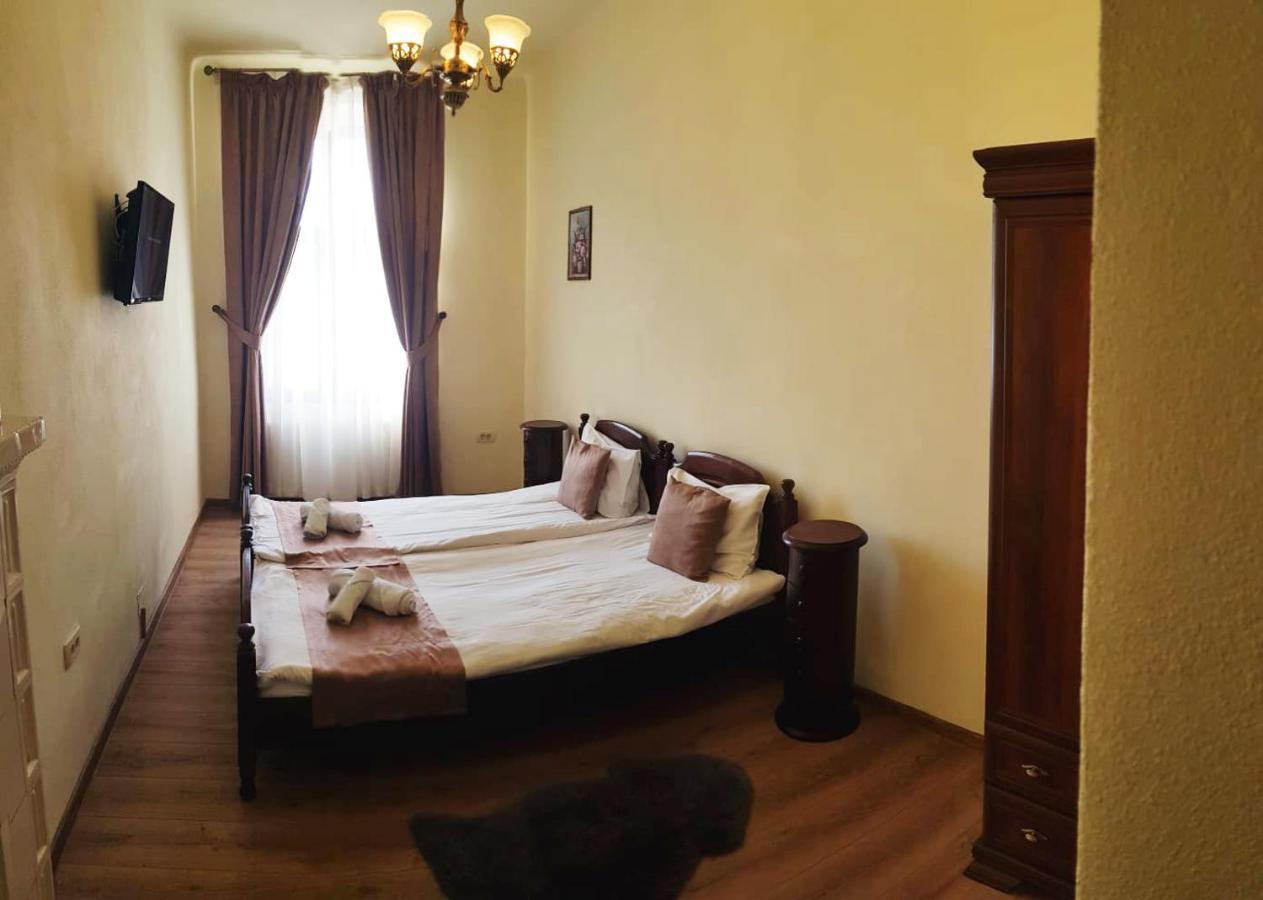 La Maisonnette Braşov Buitenkant foto