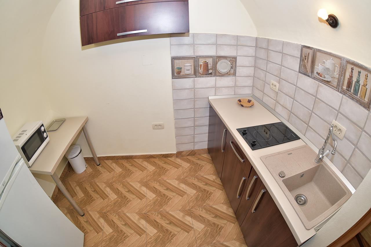 La Maisonnette Braşov Buitenkant foto