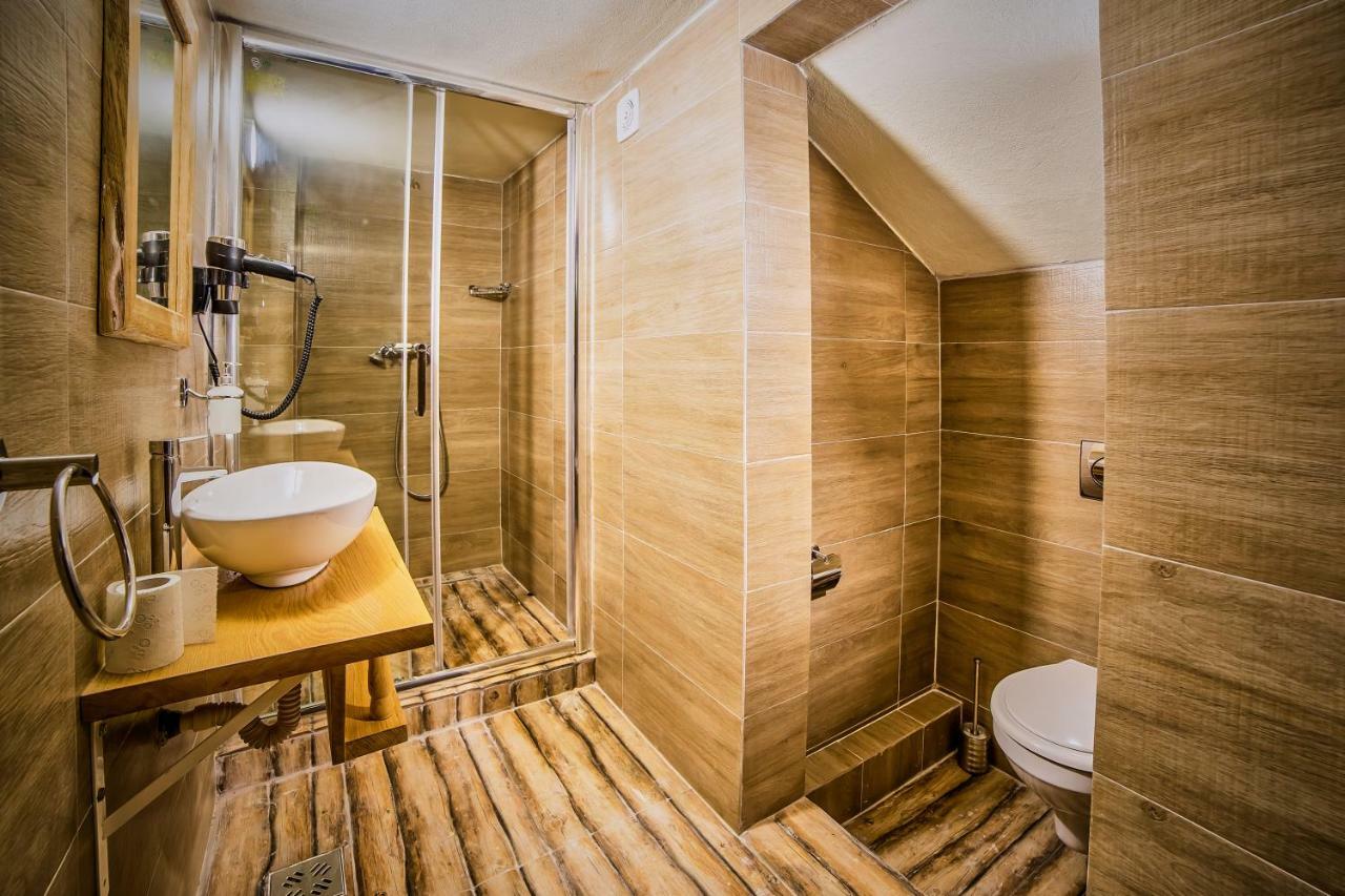 La Maisonnette Braşov Buitenkant foto