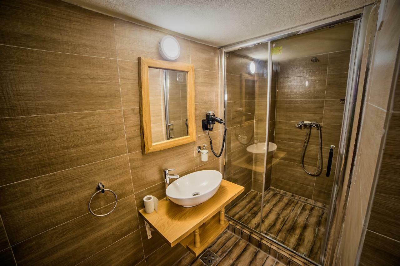 La Maisonnette Braşov Buitenkant foto