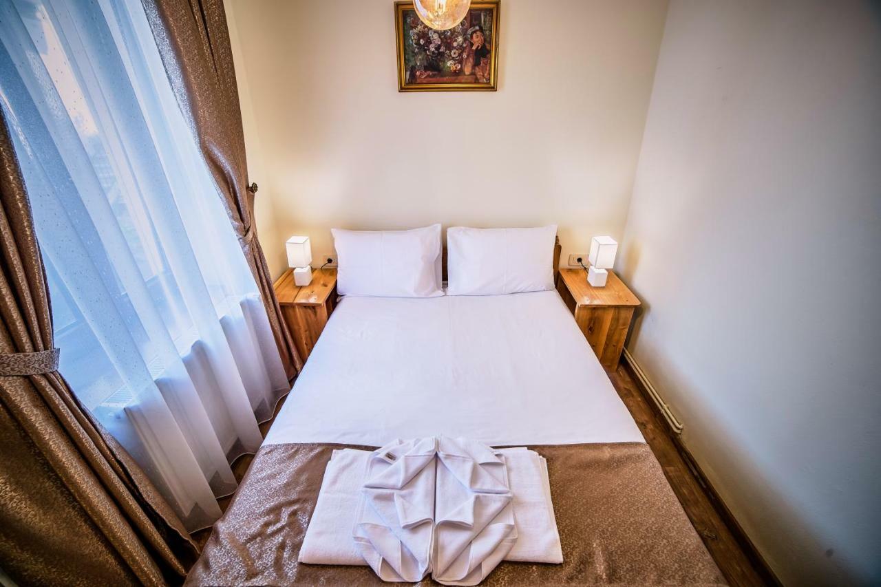 La Maisonnette Braşov Buitenkant foto